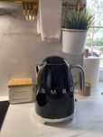 Czajnik elektryczny 1,7 l;SMEG KLF03