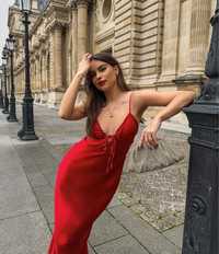 Червона сукня Zara, сатинове плаття Зара