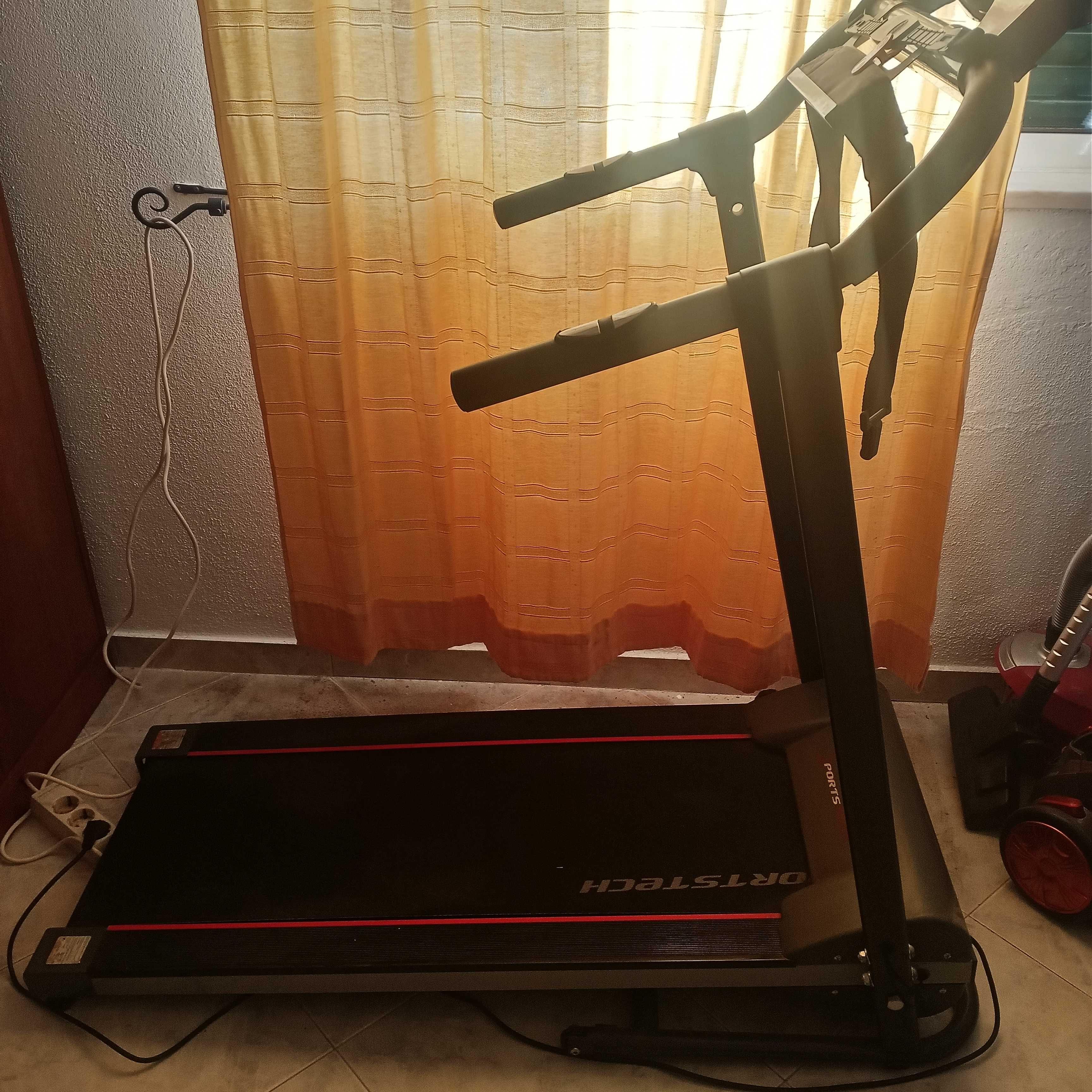 Treadmill Sports Tech