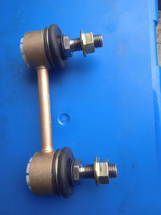 Задня стойка стабілізатора Мазда 626