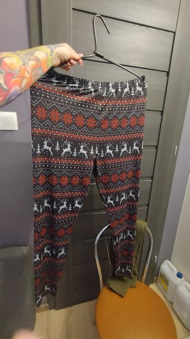 Leginsy motyw świąteczny