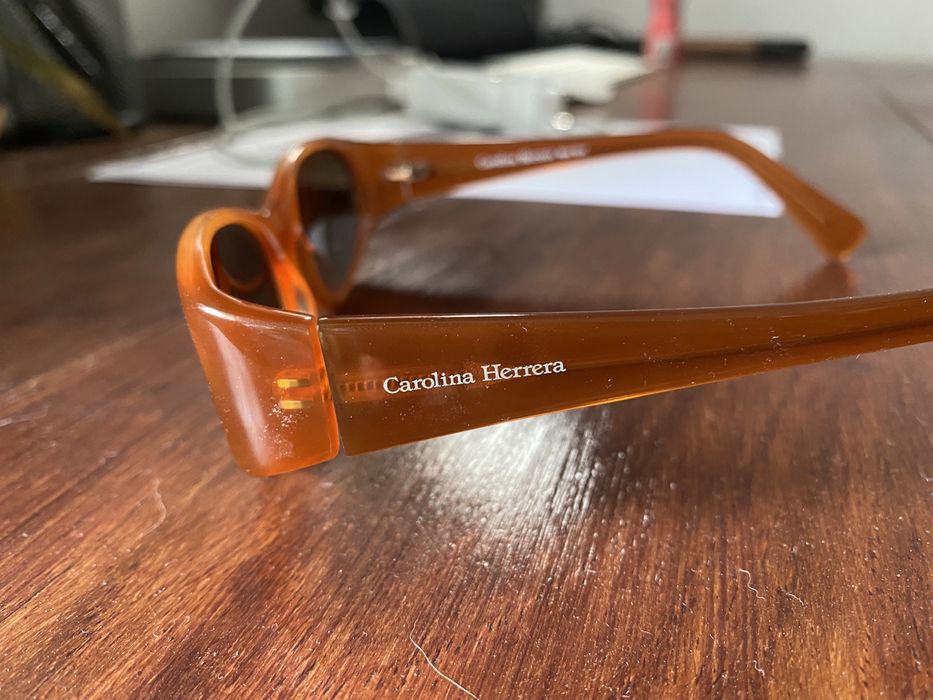 Oculos de sol vintage carolina herrera