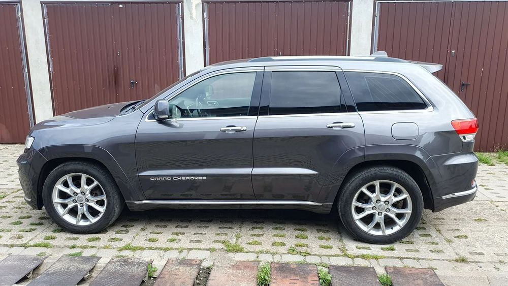 Jeep Grand Cherokee Pierwszy właściciel w kraju, auto sprowadzone z Korei Południowej.