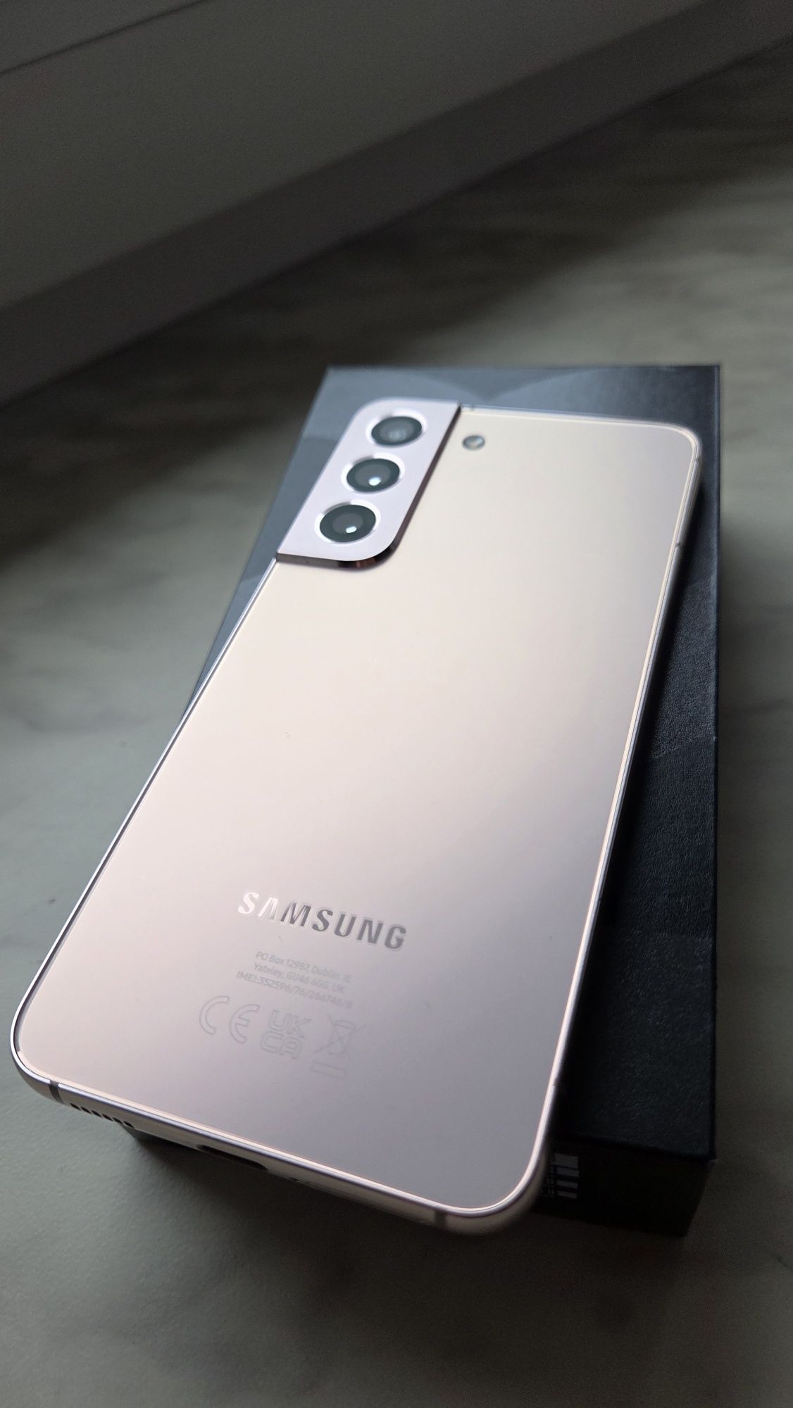 Samsung Galaxy S22 256GB Różowy