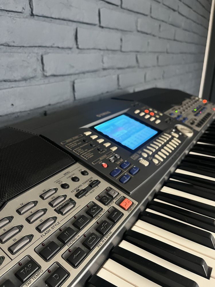 Синтезатор Yamaha PSR 9000 Интерактивный / сінтезатор / клавіша