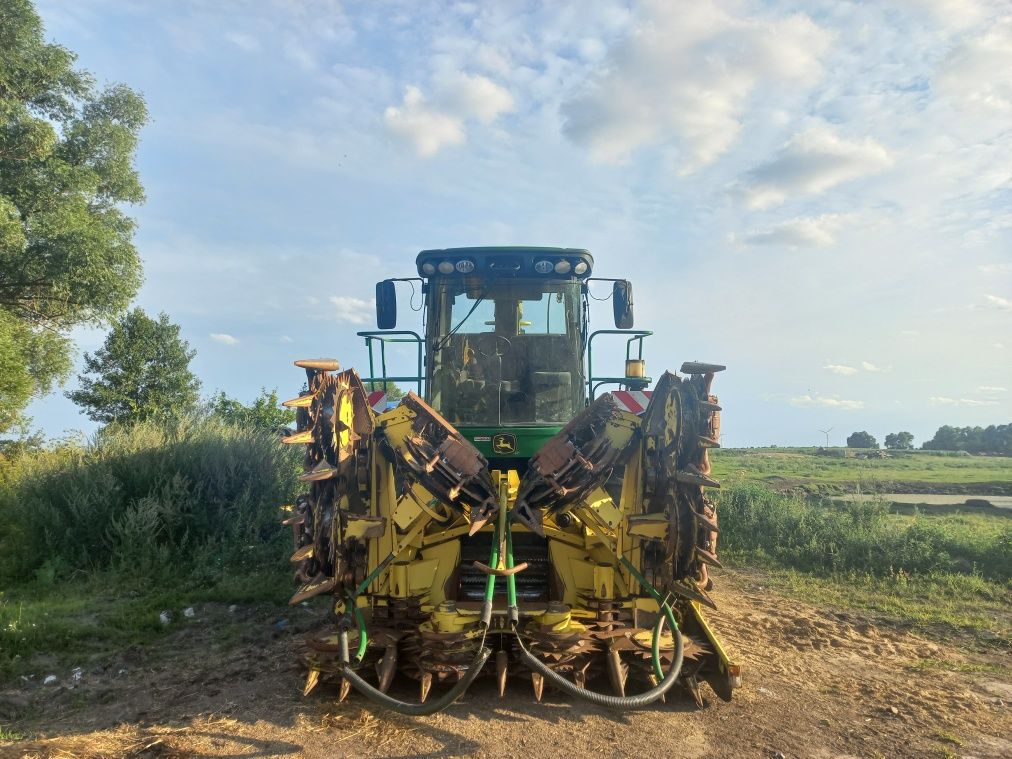 Sieczkarnia John deere 7750 claas New holland fendt