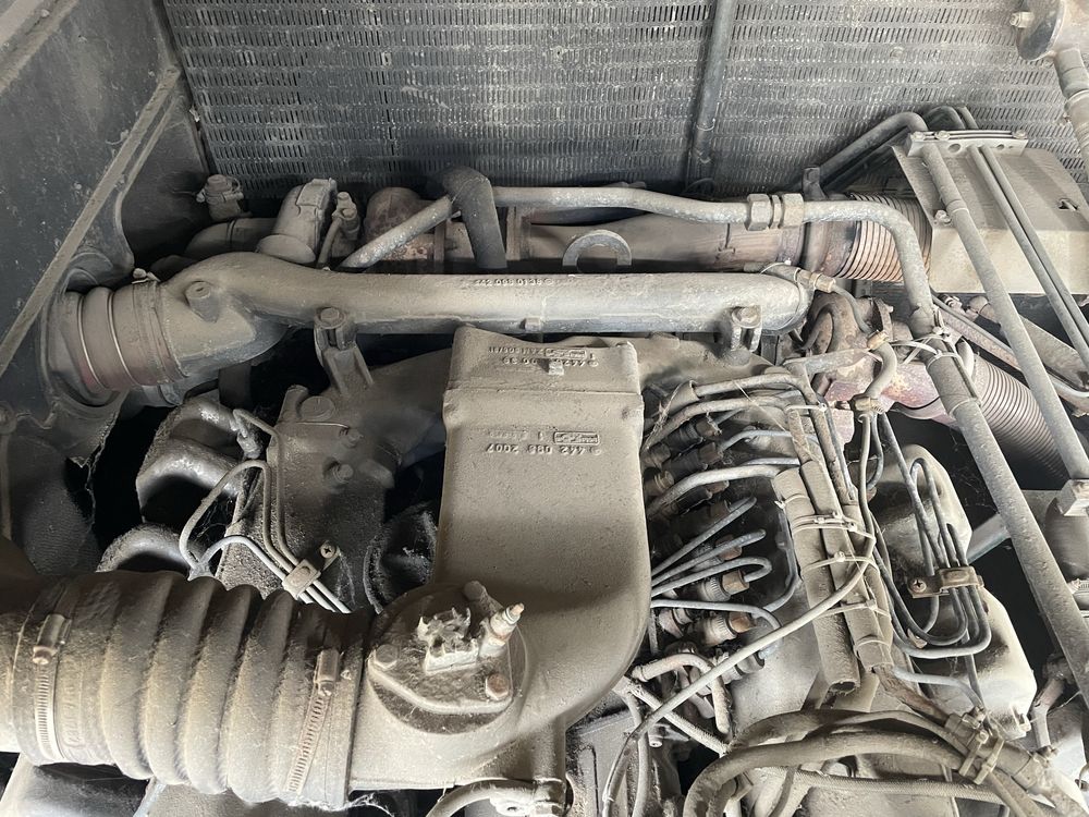 Двигун Mercedes OM 402LA