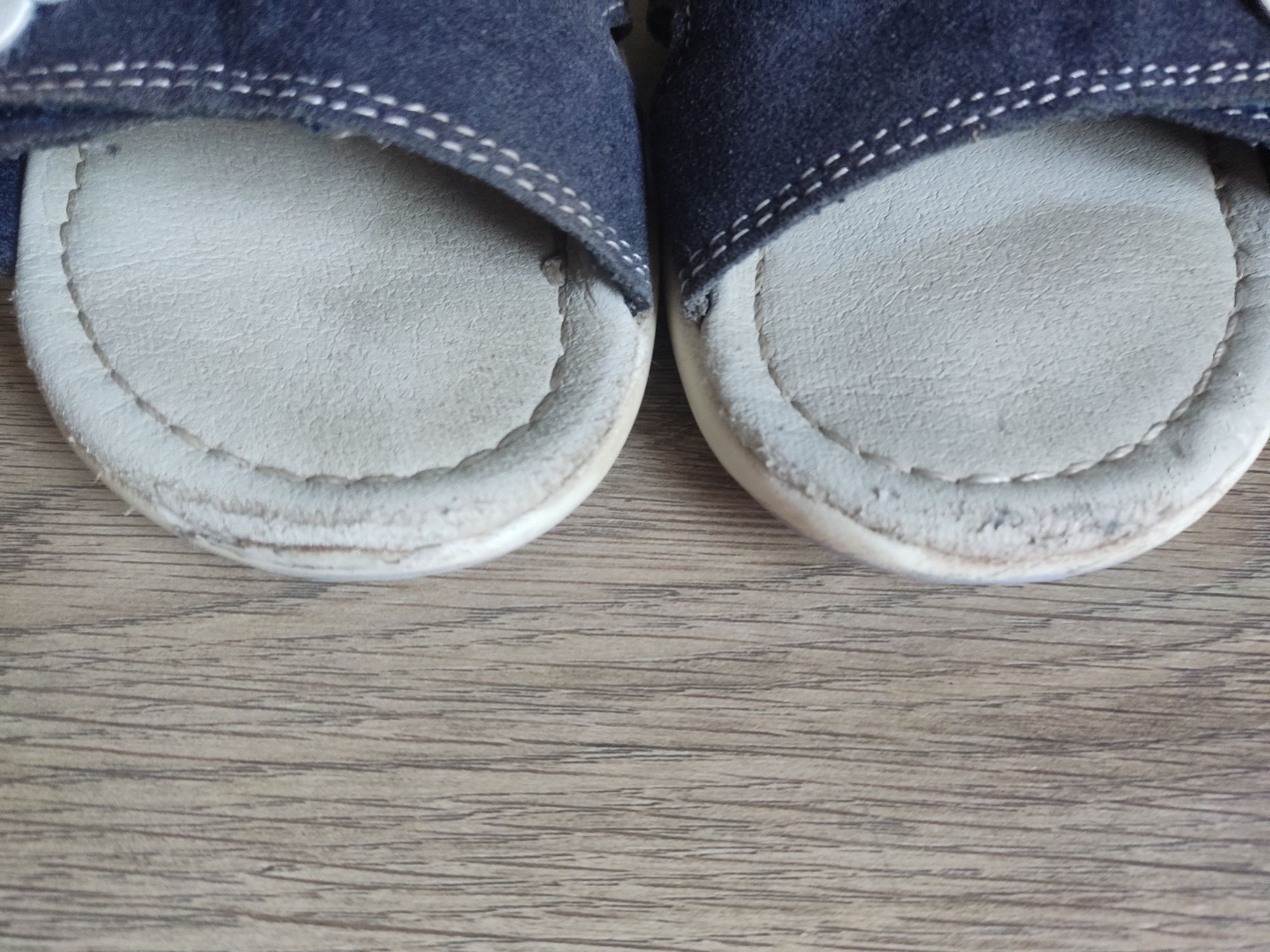 Sandałki dziewczęce Nelli blu 18 cm