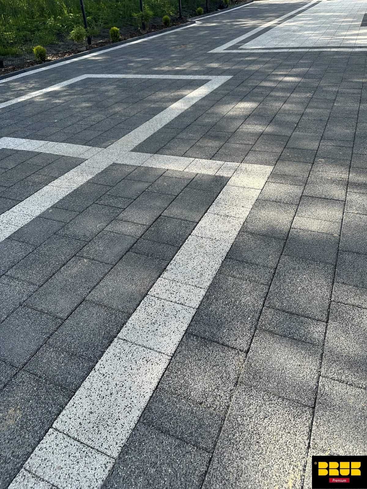Kostka brukowa Futura 6 cm płukana Grafit BRUK SA. 59,50zł/br Kwiecień