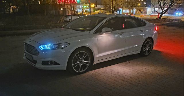 Prywatny Ford MK5, benzyna, piękny kolor lakieru. PERŁA.