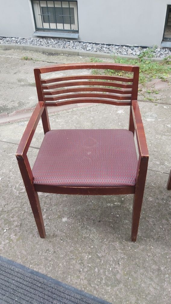 Fotele Knoll  Ricchio