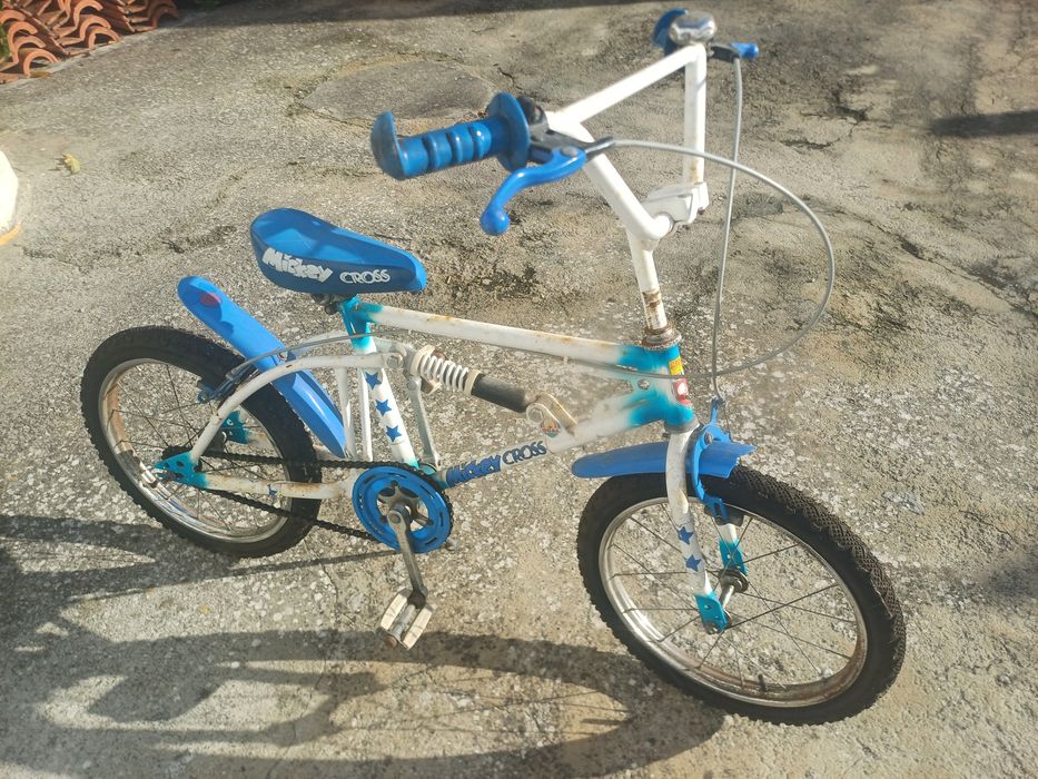 Vendo bicicleta bmx criança