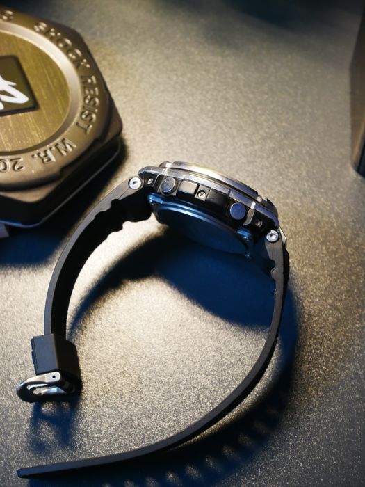 Годинник Casio G-SHOCK GST-S110D