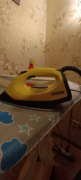 Продам парогенератор утюг karcher