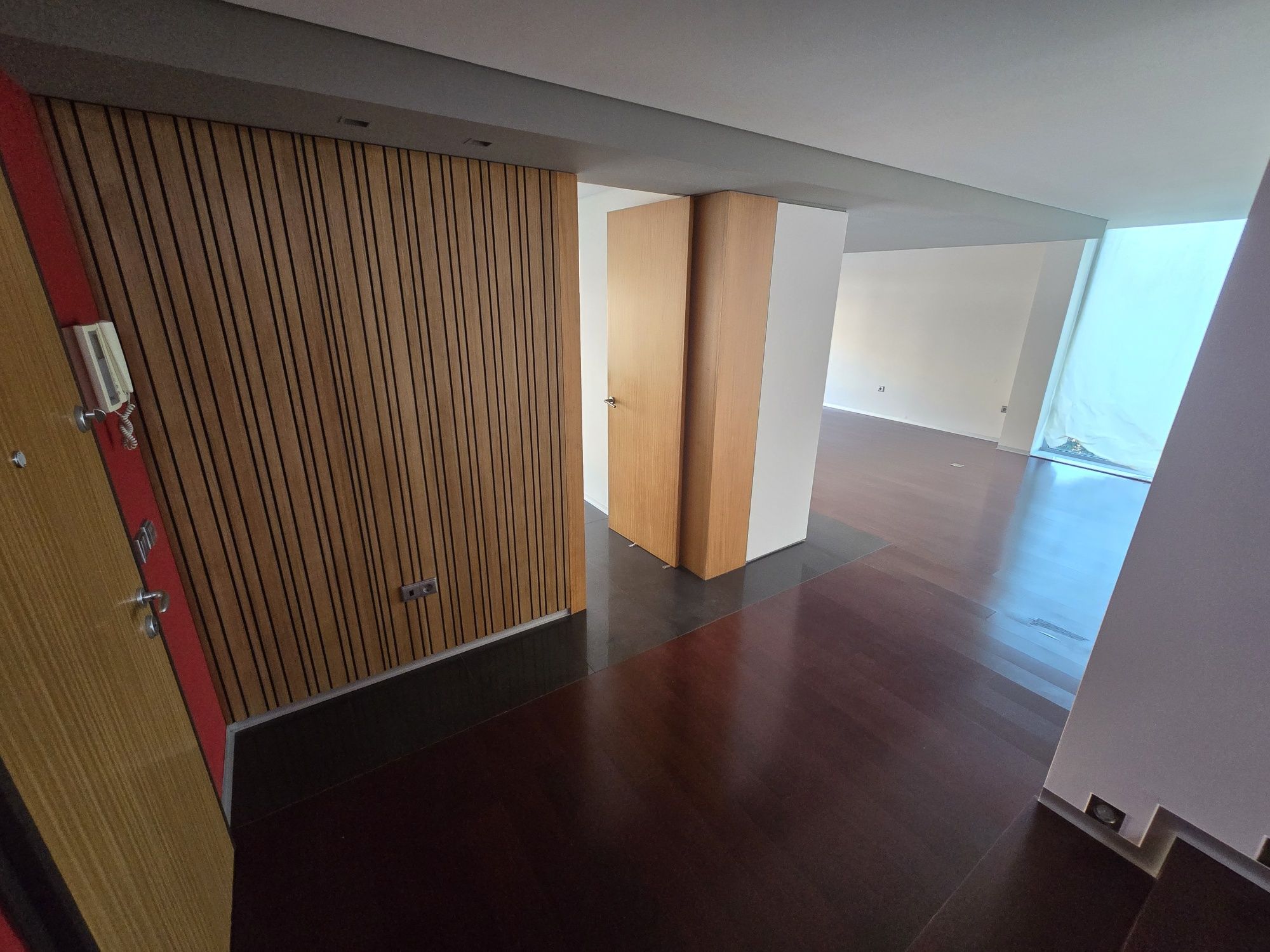 Apartamento T3 semi-novo