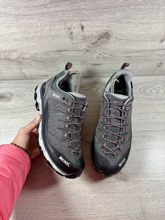 Meindl Gore-Tex трекінгові кросівки 42 розмір