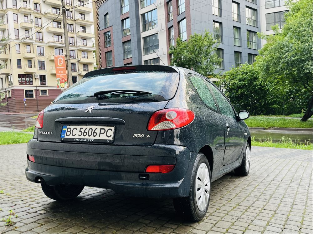 Продаю Peugeot 206+ купе з малим пробігом