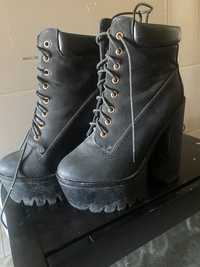 Botas salto alto