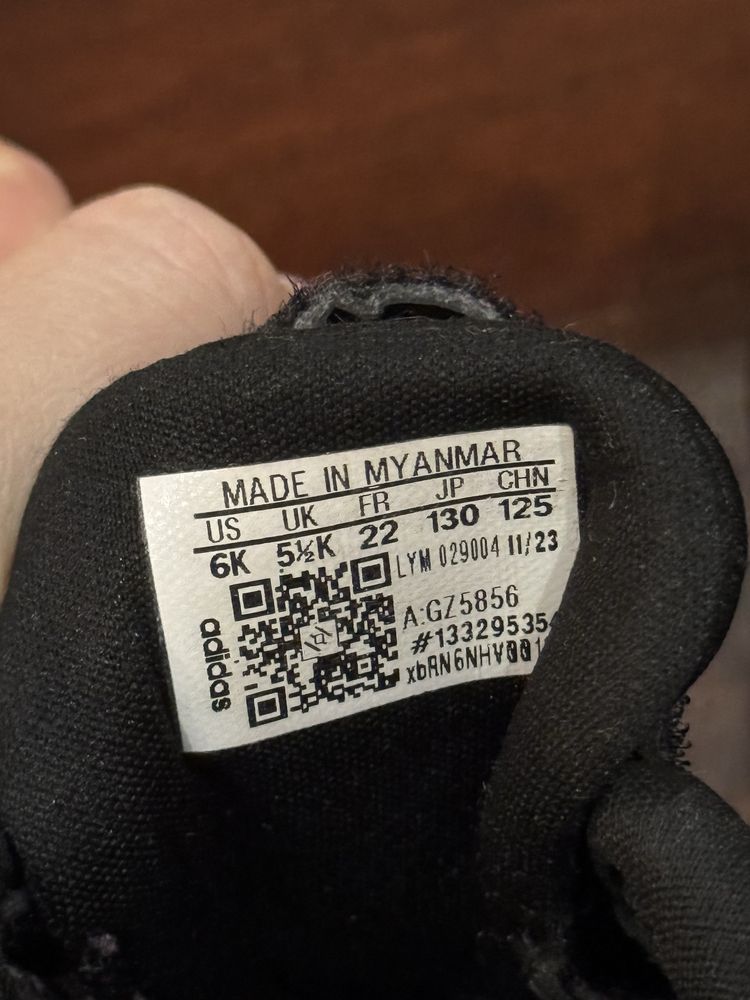 Кросівки Adidas Дитячі