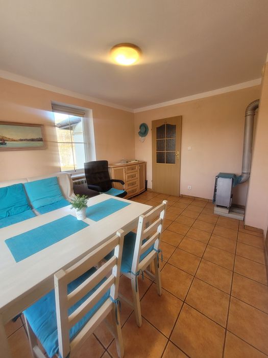 Dom z 2002 roku parterowy 75m2 z poddaszem.działka 1320 m2