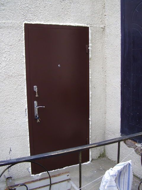 Двери входные металлические готовые. Склад дверей. Низкая цена.