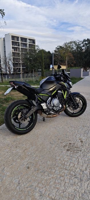 Kawasaki Z650 ABS Muitos Extras!