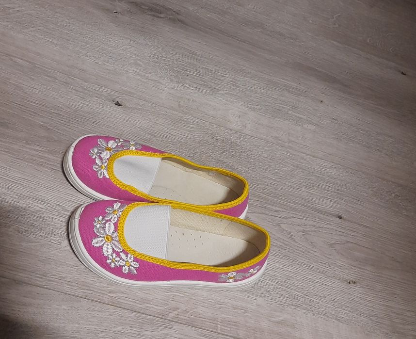 НОВЫЕ мокасины, кроссовки детские, тапочки, сапожки, ботинки