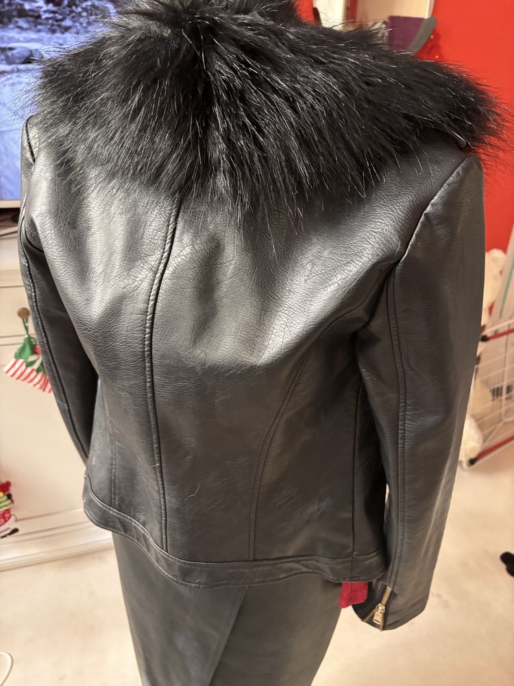 GUESS Ramoneska S czarna