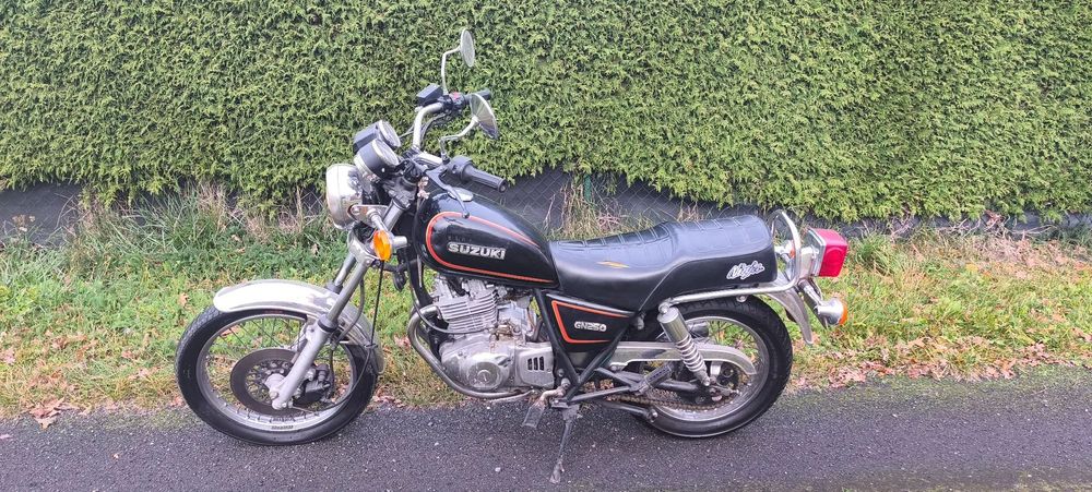 Suzuki GN Motor Suzuki GN 250