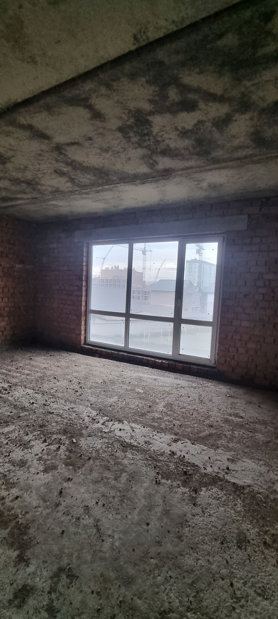 Продається новозбудований будинок. "Нова будова 2"