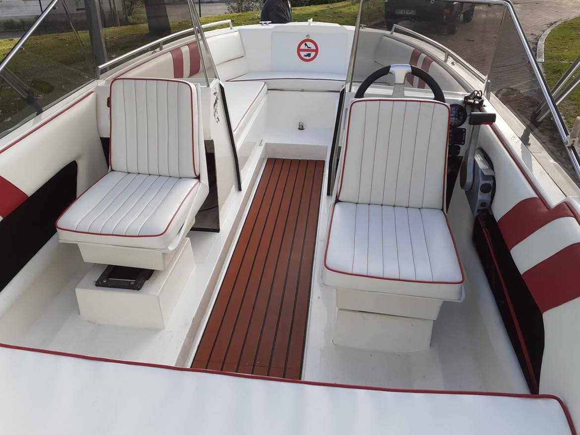Barco Starnave 498