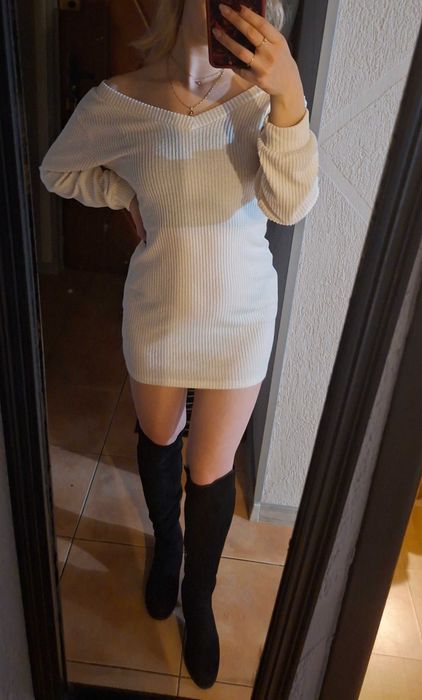 Sukienka mini kremowa