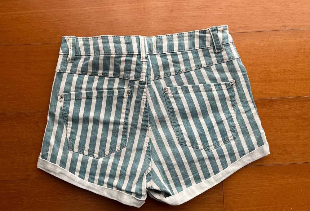 Calções da Pull&Bear - Senhora - Tamanho 34