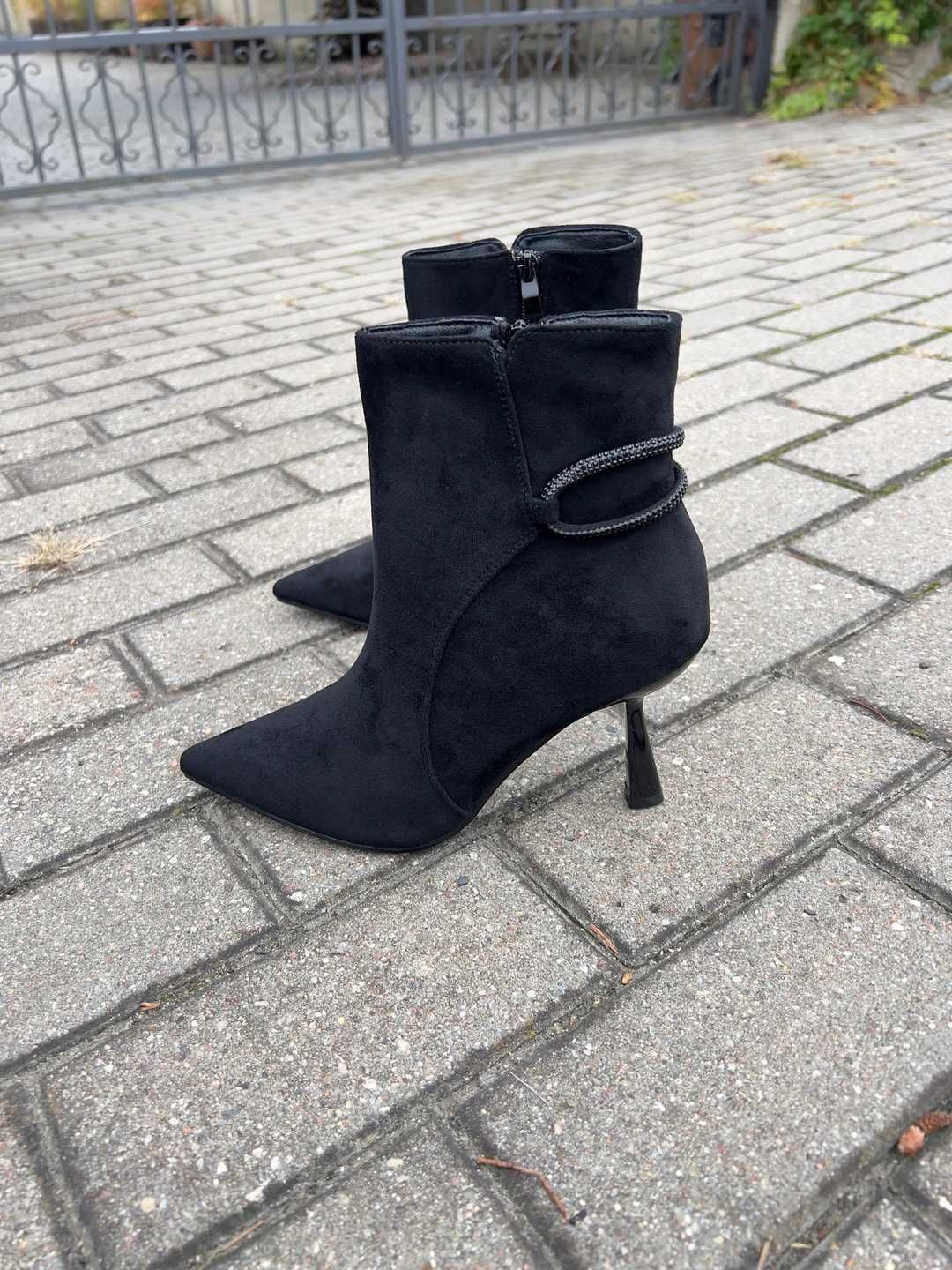 38  Sklep Nowe botki damskie na szpilce