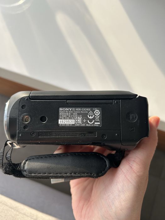 kamera Sony HDR-CX240 – sprawna, bez wad