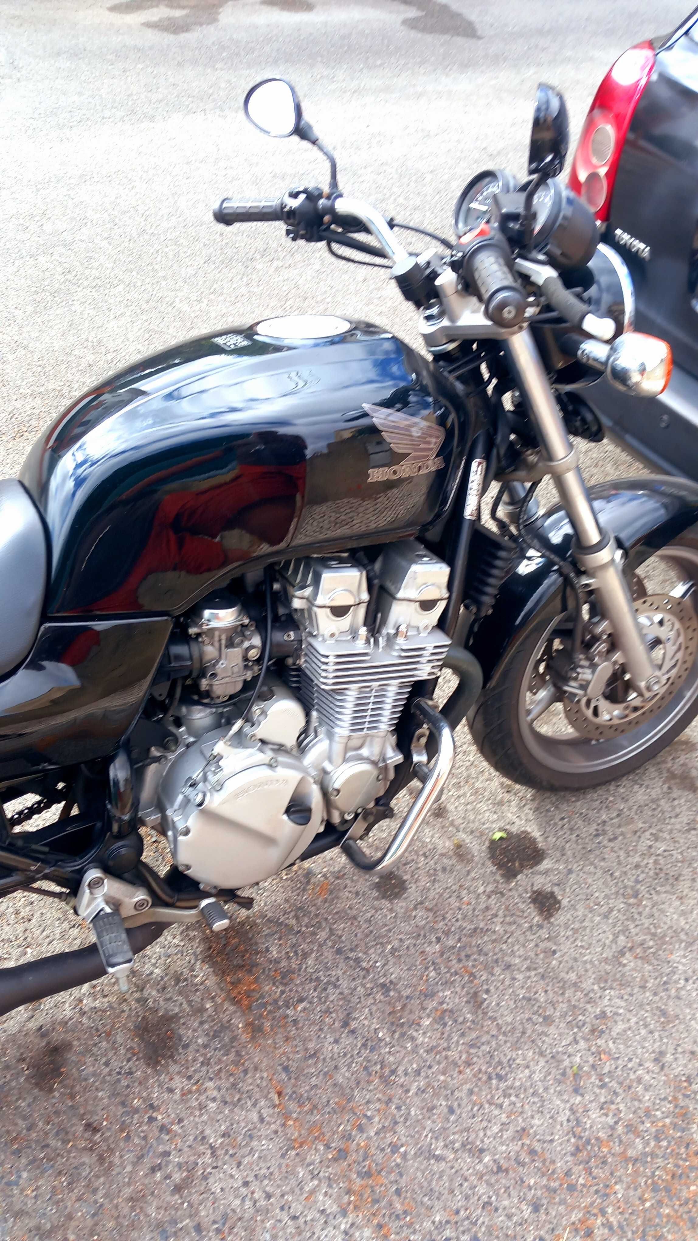 Honda CB SevenFifty