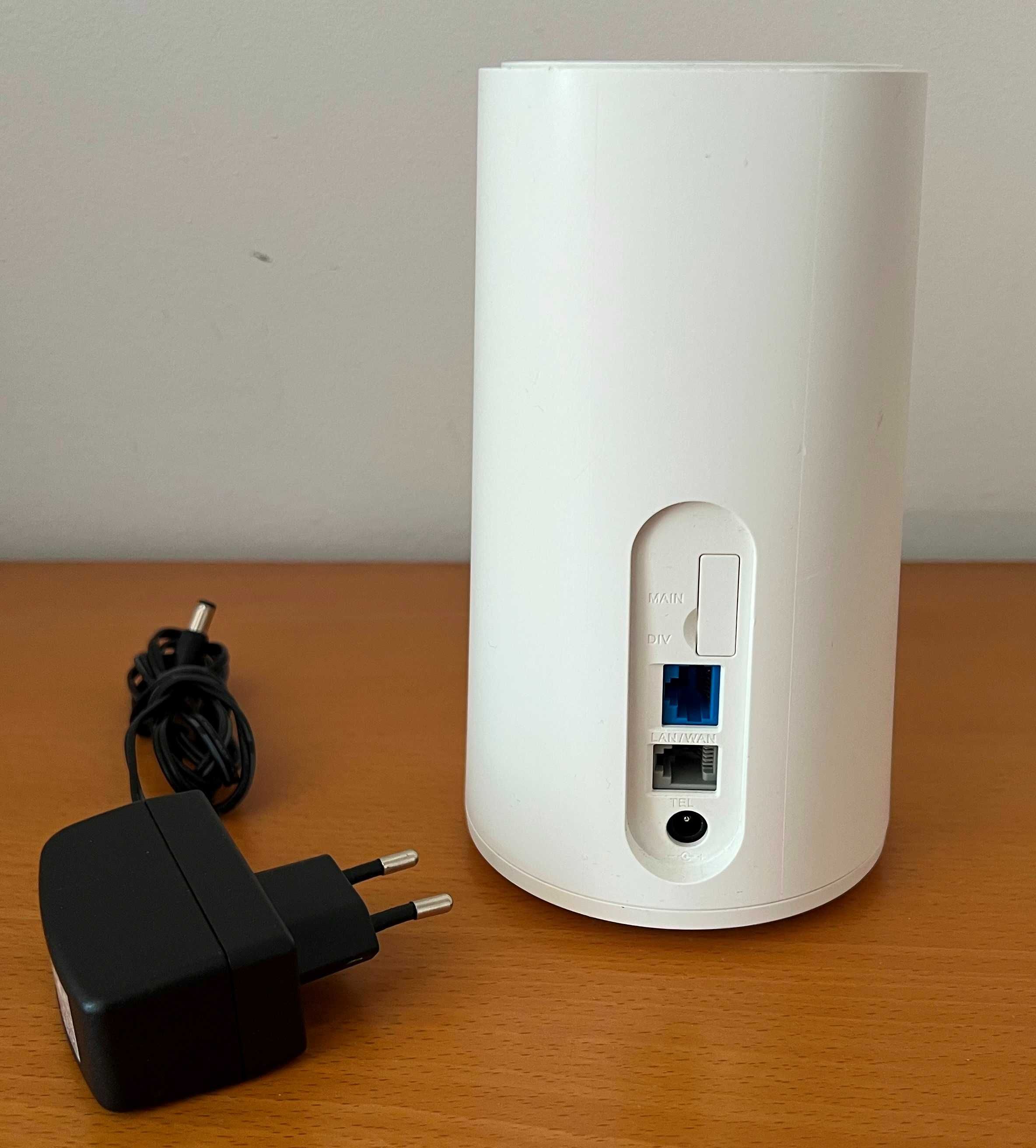 ROUTER HUAWEI B528s-23a LTE CAT6 na kartę sim