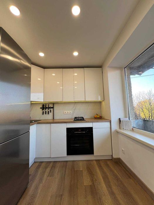 Оренда 1-к. квартири біля Швабської від власника. Не вимикають світло