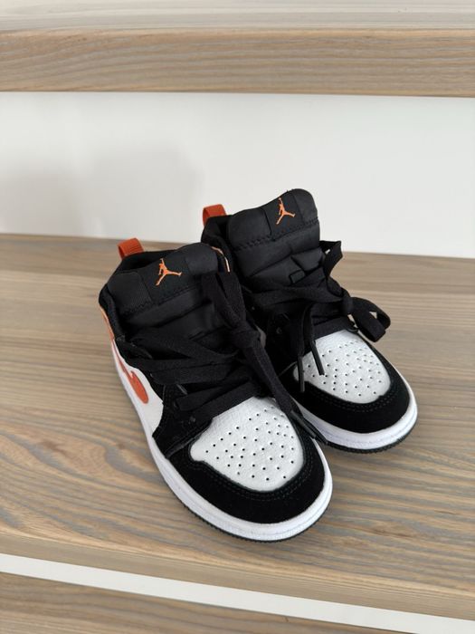 Дитячі кросівки Jordan 1