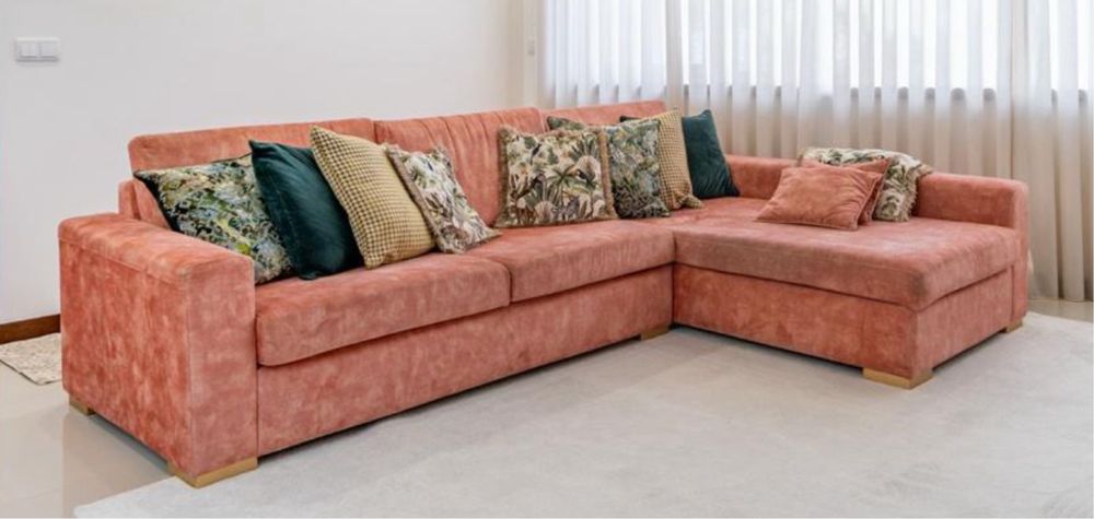 Sofa com Chaise Long