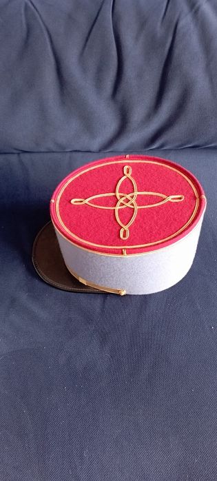 3 chapéus militares franceses