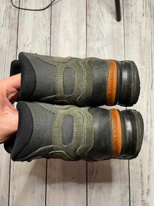 Трекинговые ботинки Lowa Khumbu 2 Gore-Tex