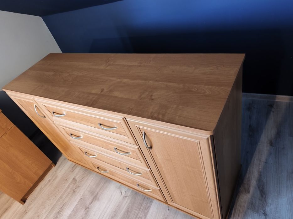 Komoda z szufladami