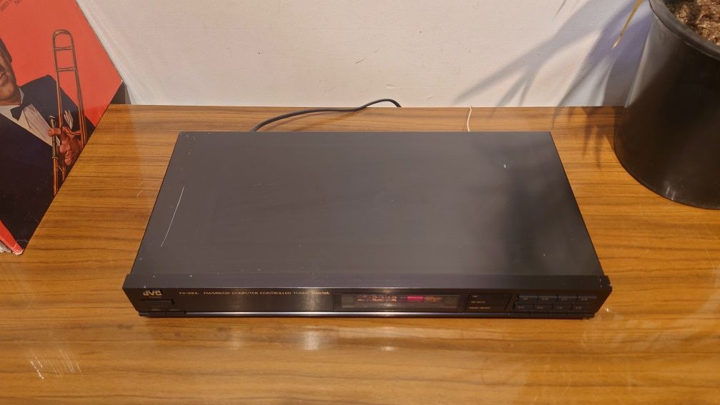 JVC FX300L tuner radiowy, cyfrowa synteza