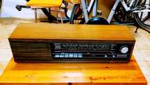 Rádio antigo Grundig RF 153