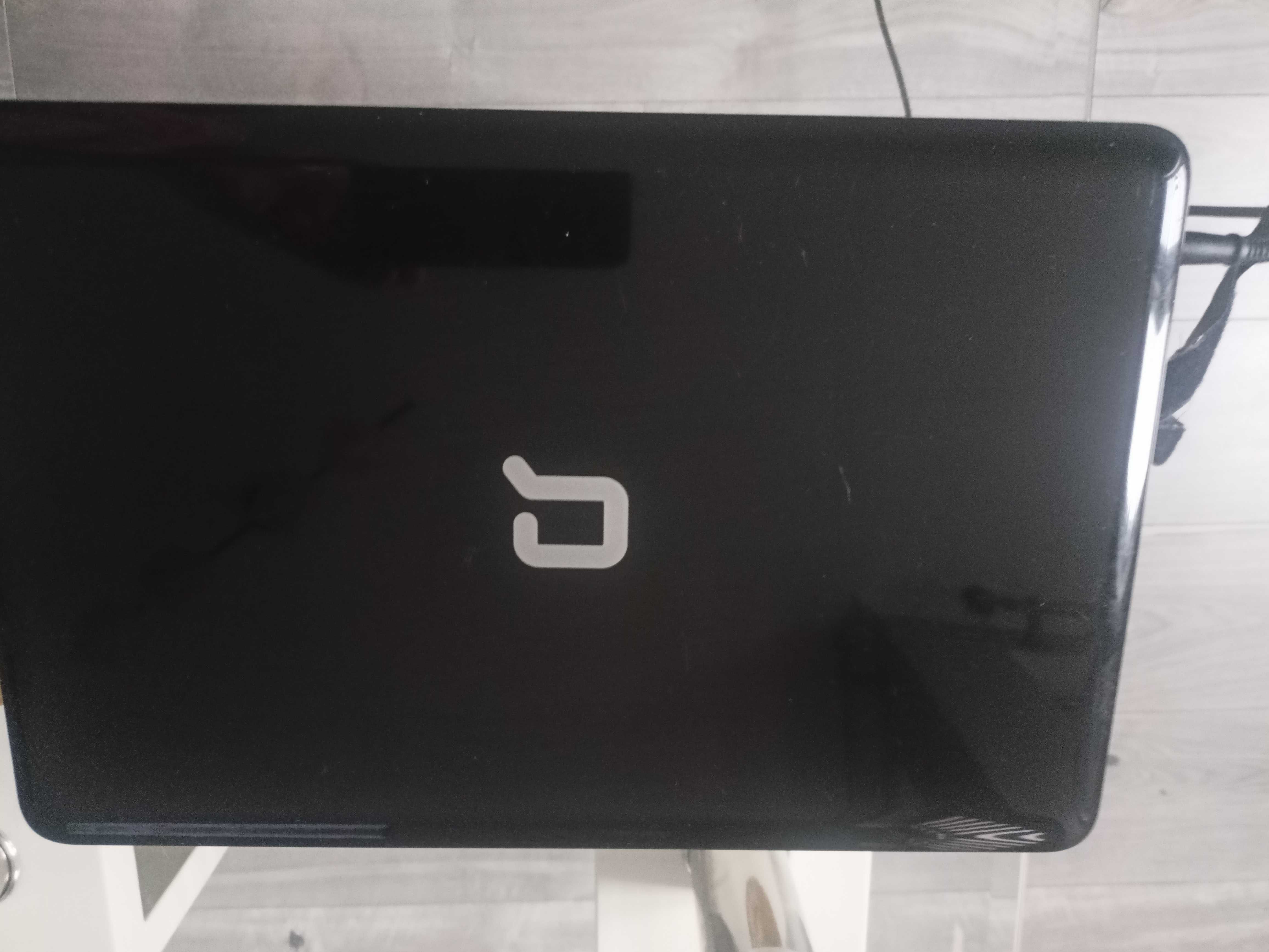 Sprzedam laptopa + urządzenie wielofunkcyjne