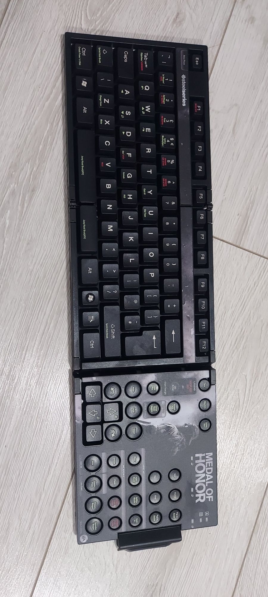 Nowy, nieużywany keyset do klawiatury Steelseries Shift