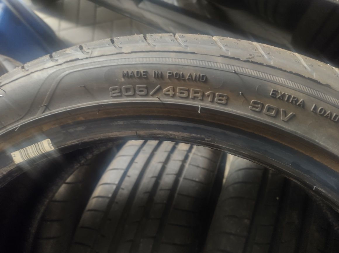 Opony letnie Goodyear 205/45/18 2022r