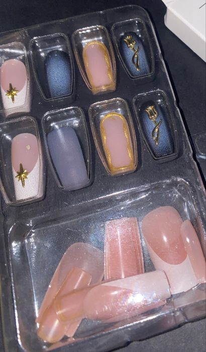 Tipsy sztuczne paznokcie naklejane Press-on