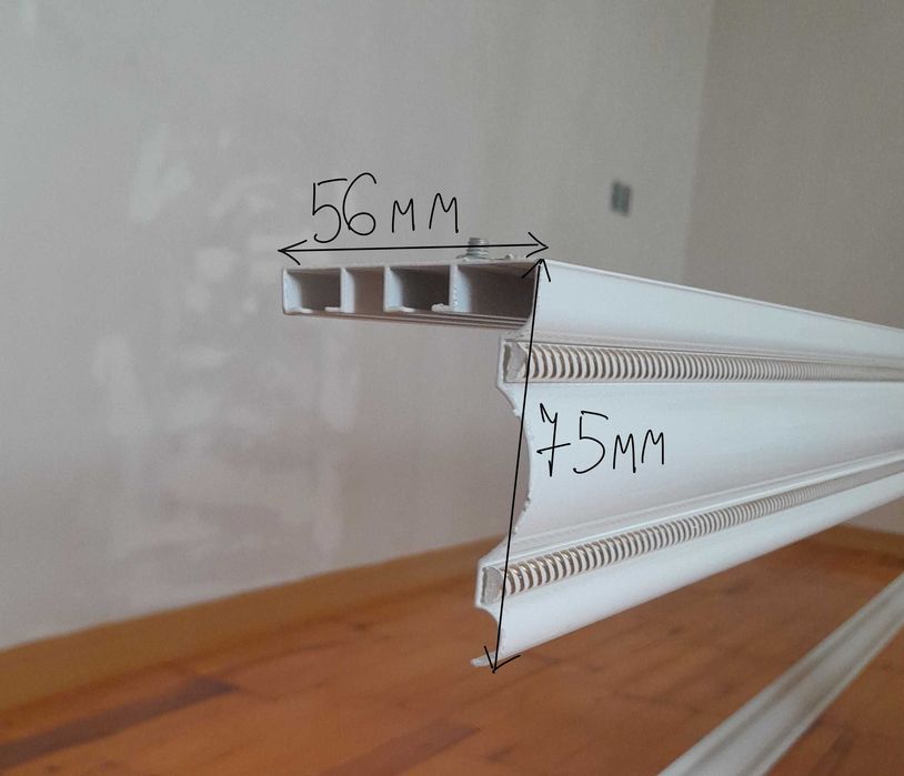 Карнизи алюмінієві дворядні у відмінному стані. 500/400 грн